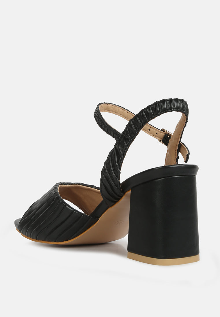 women pleated strap block heel sandals#color_black