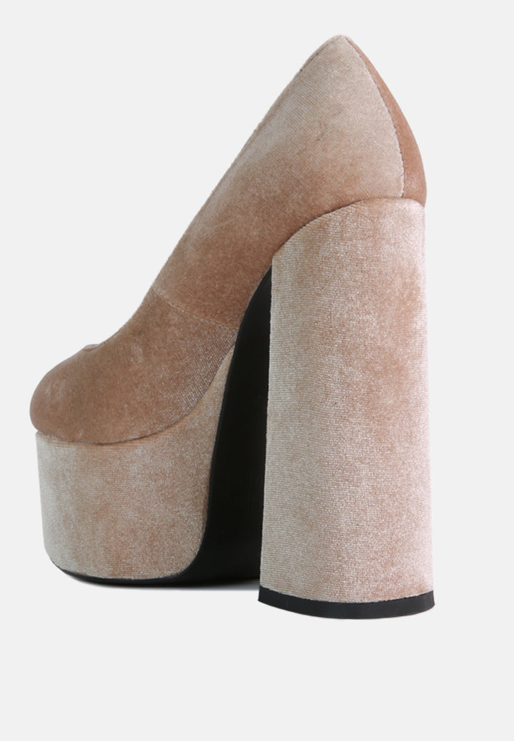 women beige platform heel velvet pumps#color_beige