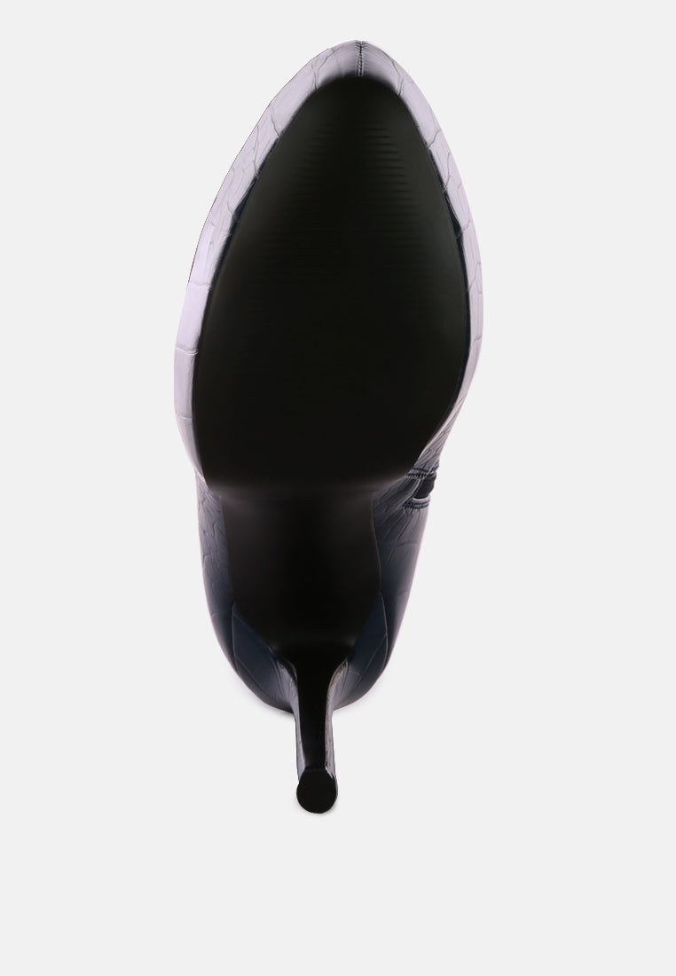 women high heeled croc pattern ankle boot#color_navy