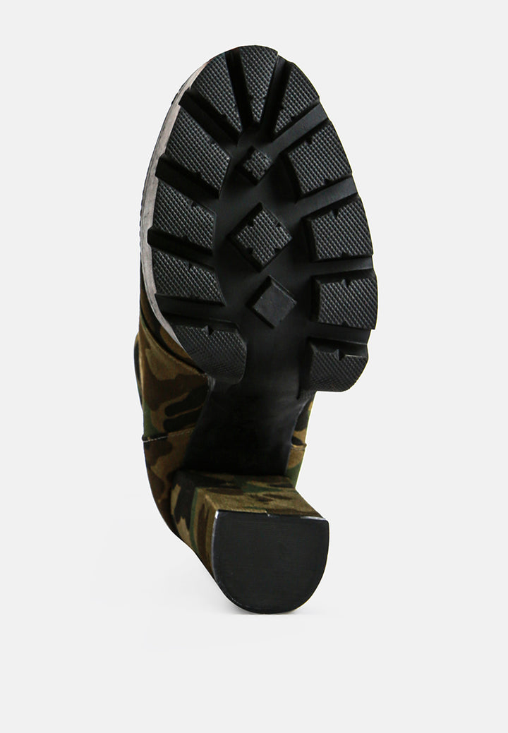 spruce snake skin ankle boots#color_khaki