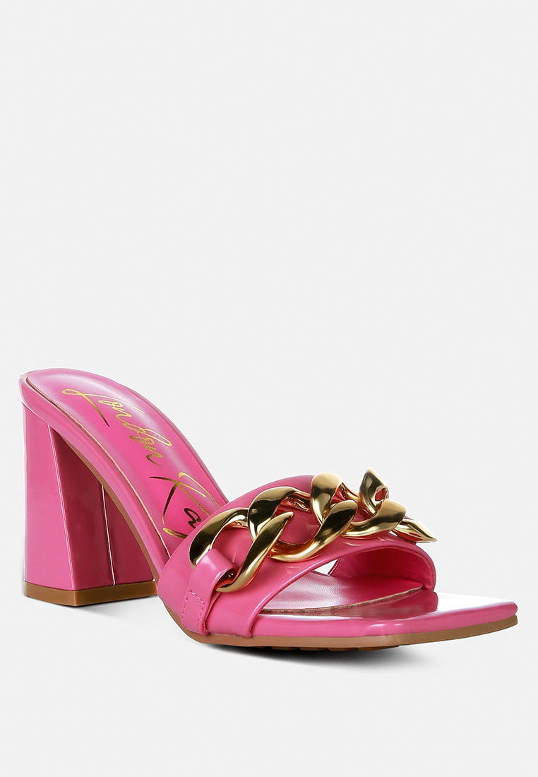 women metal chain detail block heel sandal#color_pink
