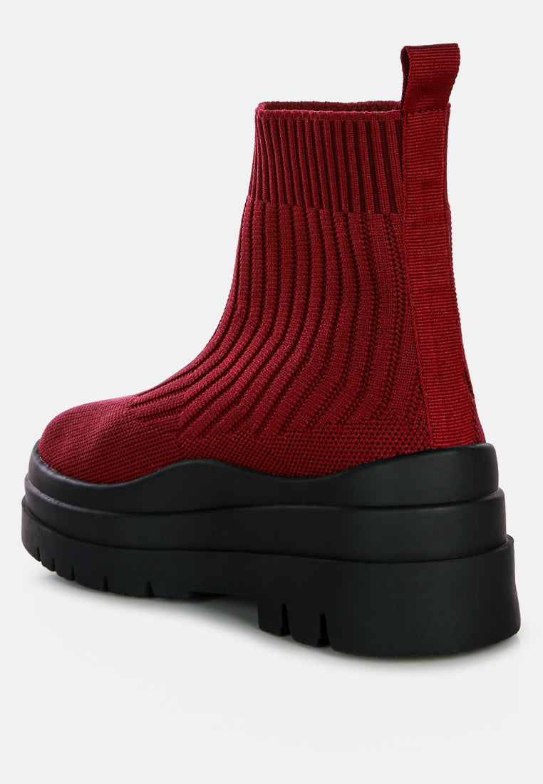 women knitted platform chunky boots#color_burgundy
