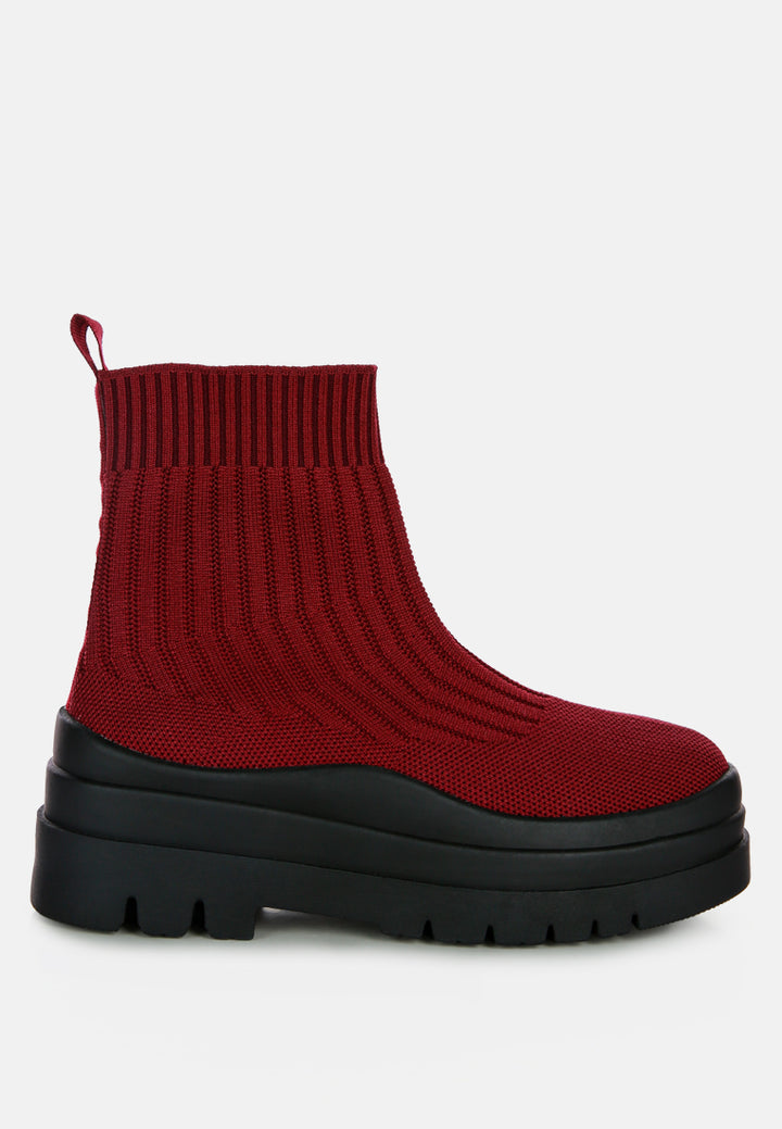 women knitted platform chunky boots#color_burgundy