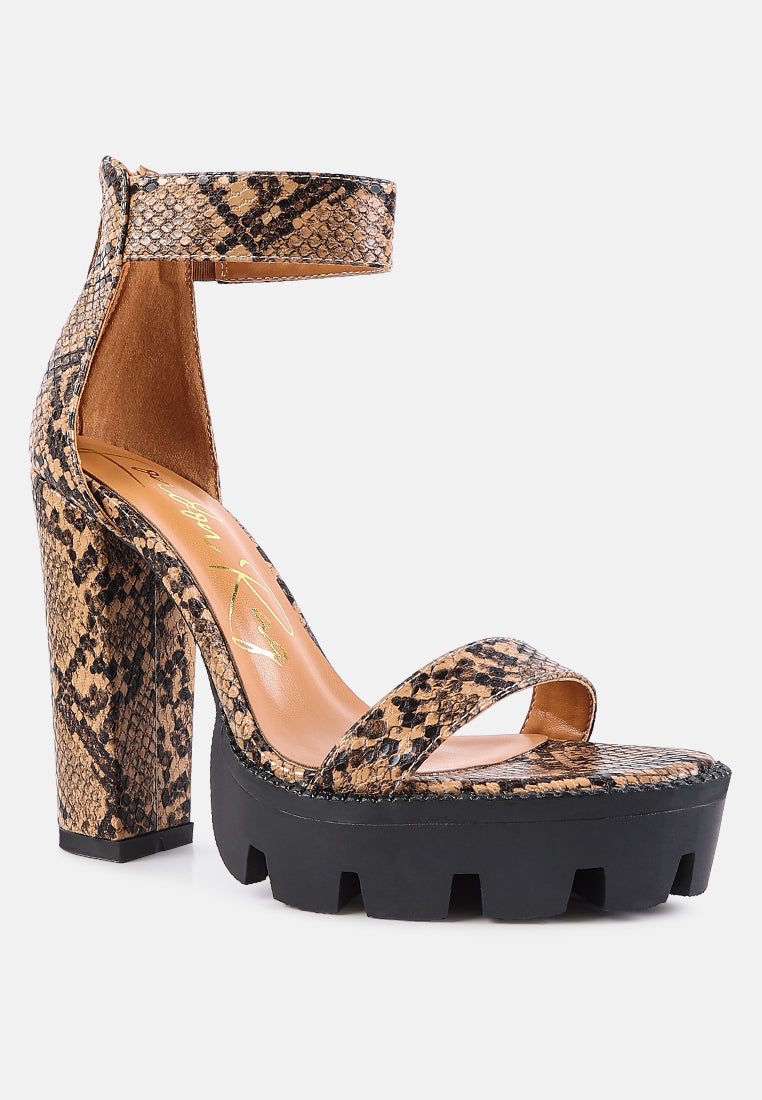 women high heeled block sandal#color_beige