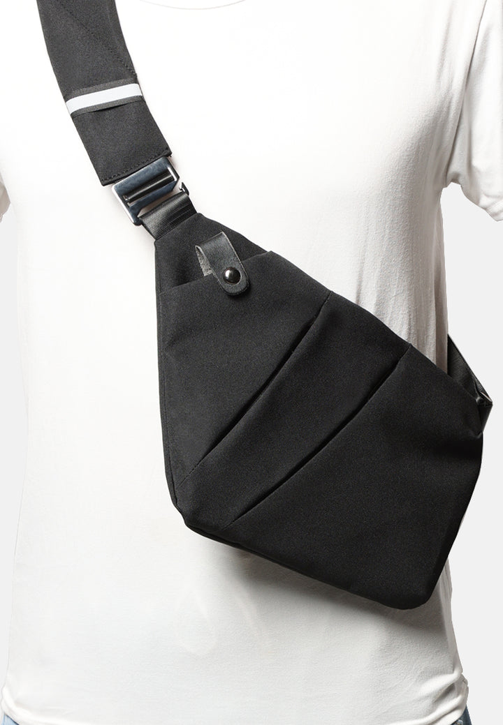 Right Shoulder Unisex Crossbody Utility Bag