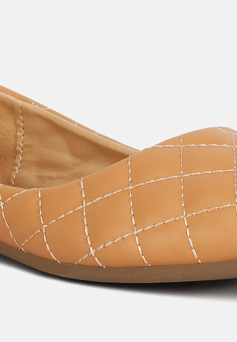 women quilted detail ballet flats#color_beige