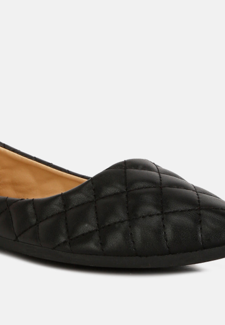 women quilted detail ballet flats#color_black