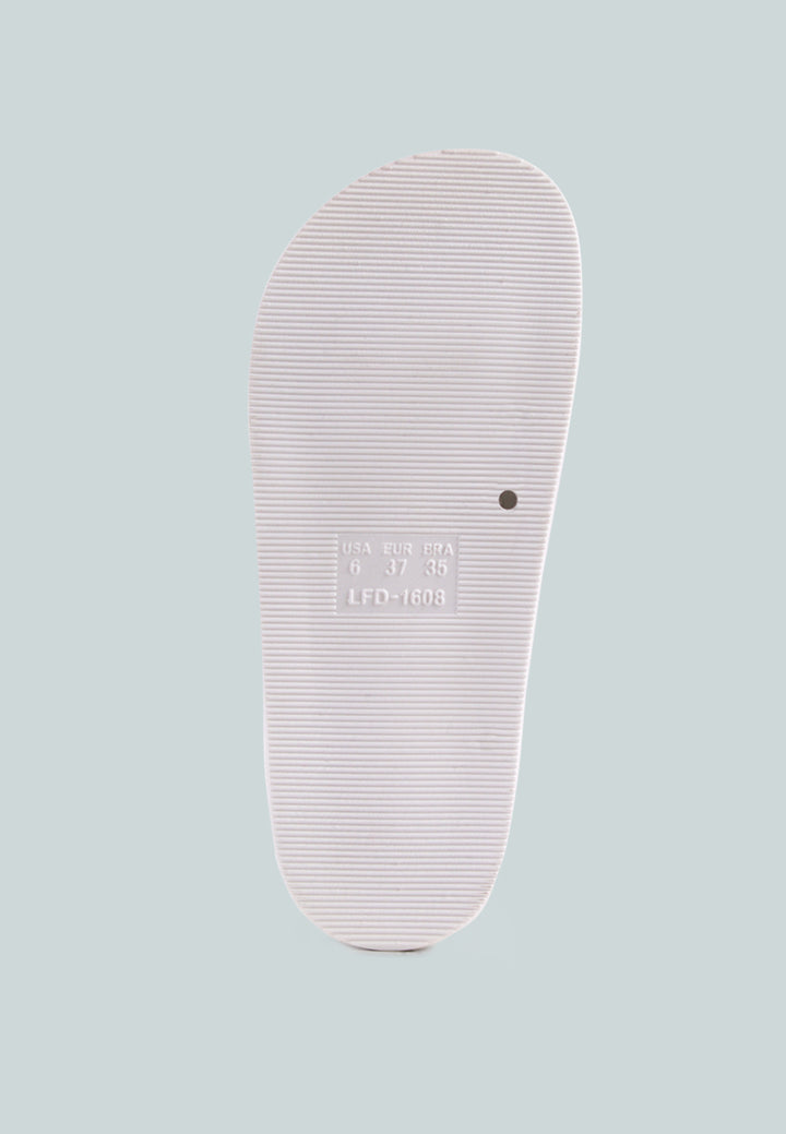 riverside lounge slides#color_white