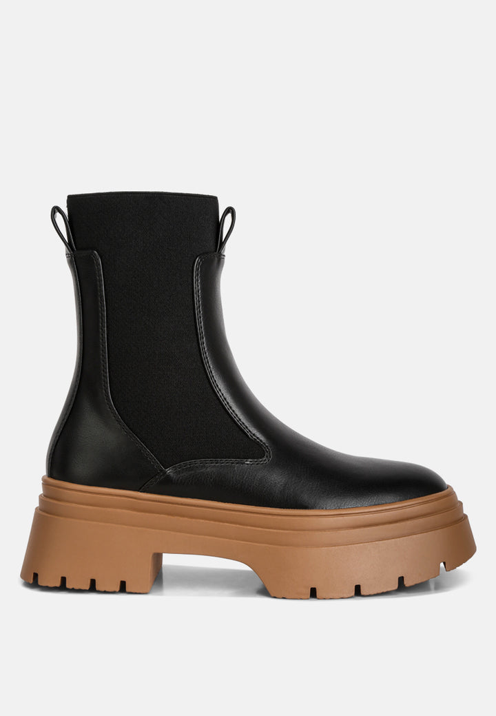 women high top chunky chelsea boots#color_black