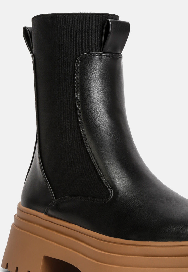 women high top chunky chelsea boots#color_black