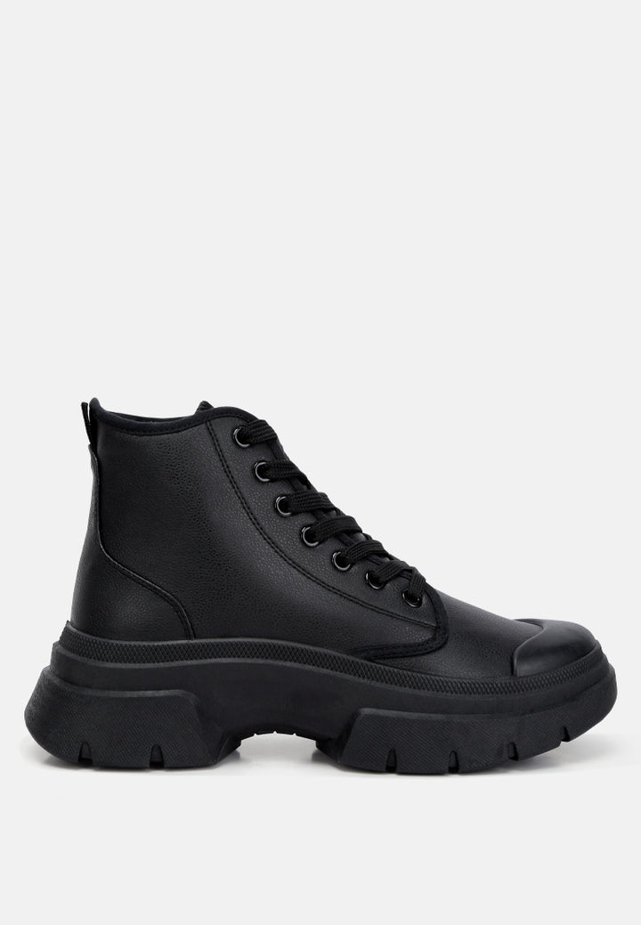 women chunky lace up boots#color_black