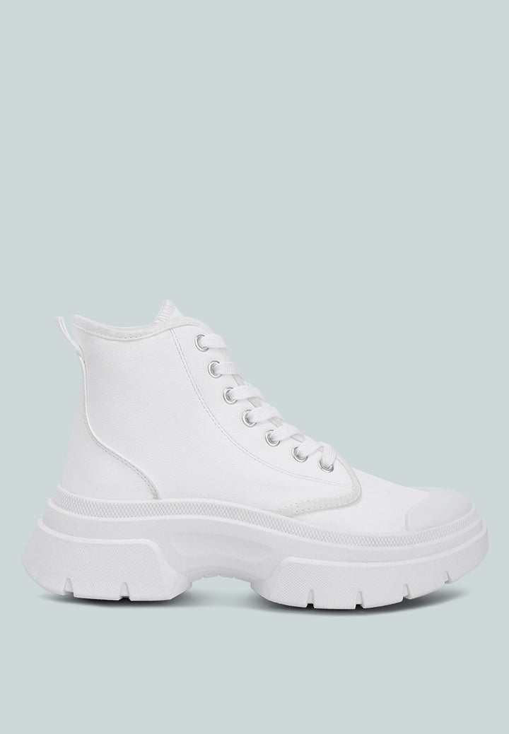 roxane chunky lace up boots#color_white