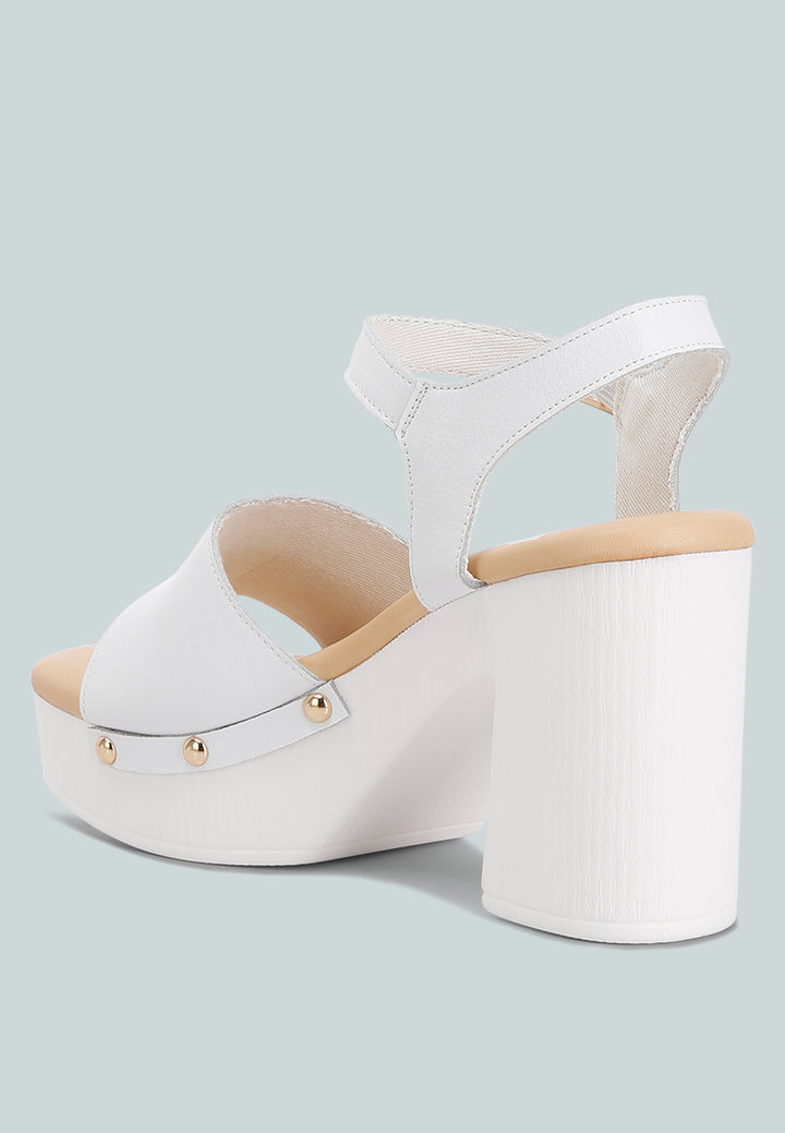 women recycled leather high block sandals#color_white
