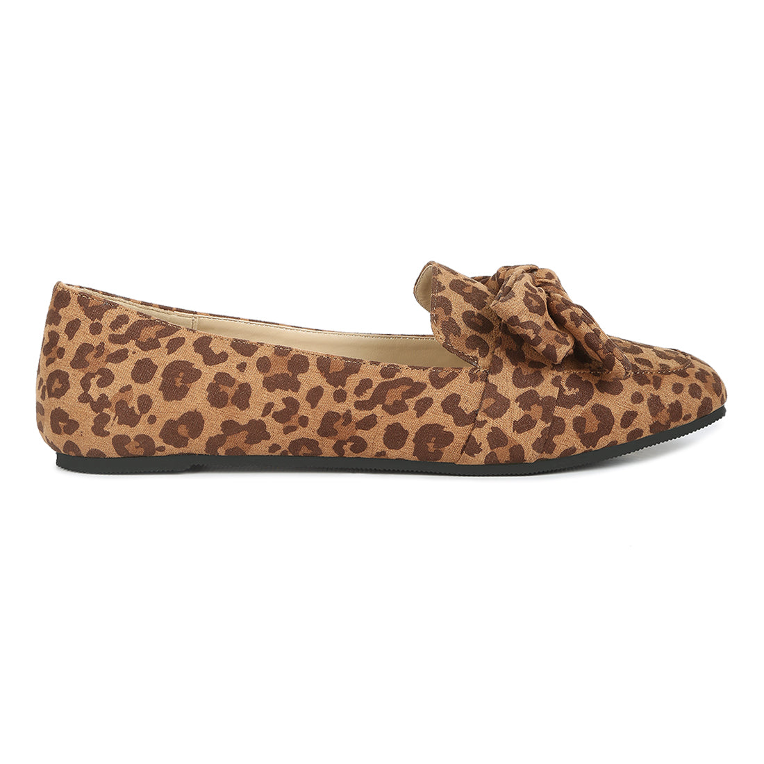 Pointed Toe Loafers in Leopard