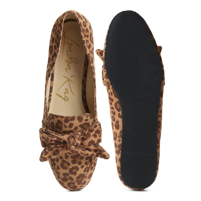Pointed Toe Loafers in Leopard