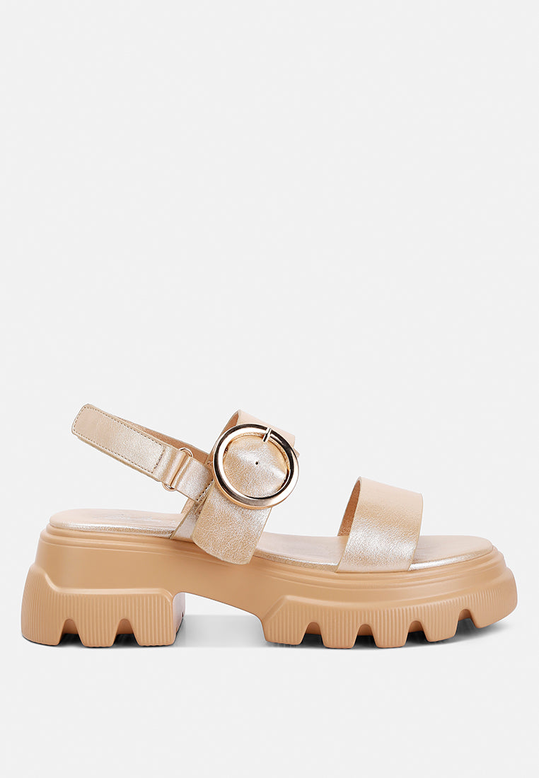 women metallic chunky sandals#color_gold