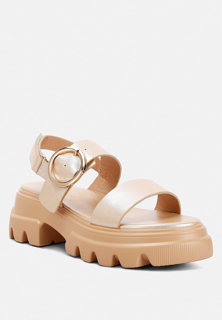 women metallic chunky sandals#color_gold