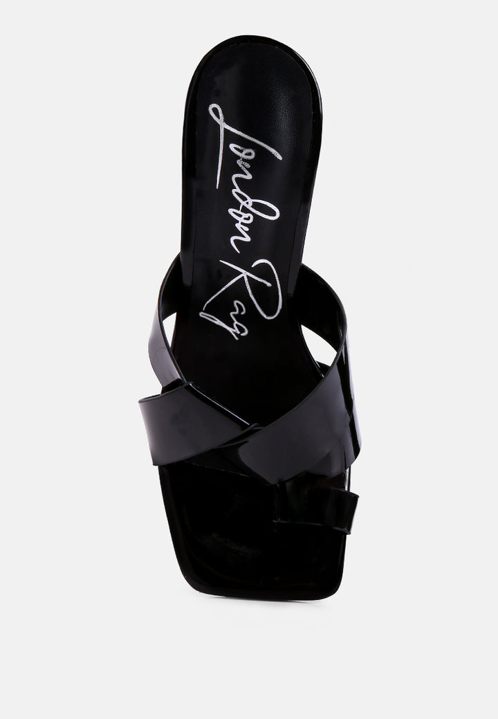 women intertwined toe ring heeled sandals#color_black
