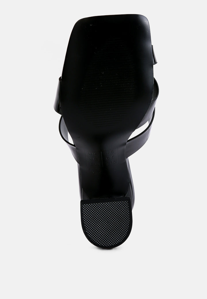 women intertwined toe ring heeled sandals#color_black