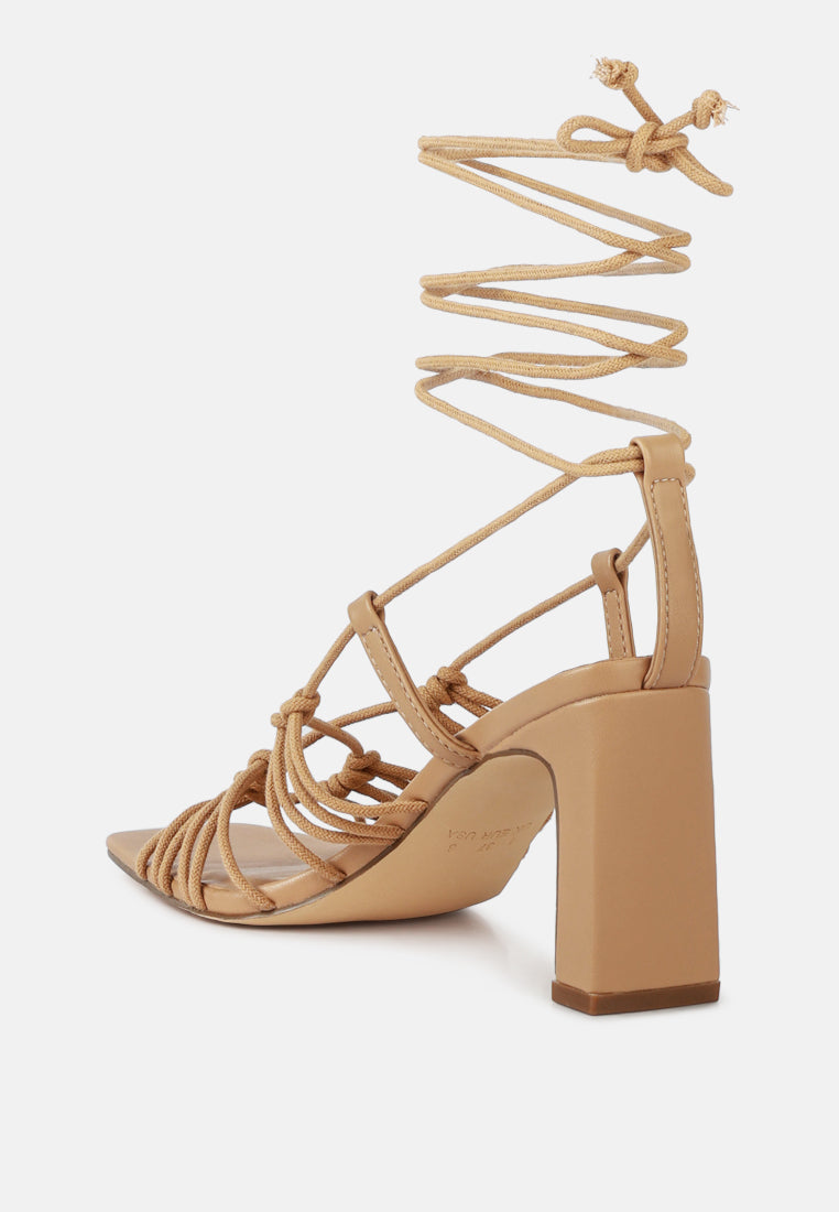 women strings attach braided tie up block heeled sandal#color_camel