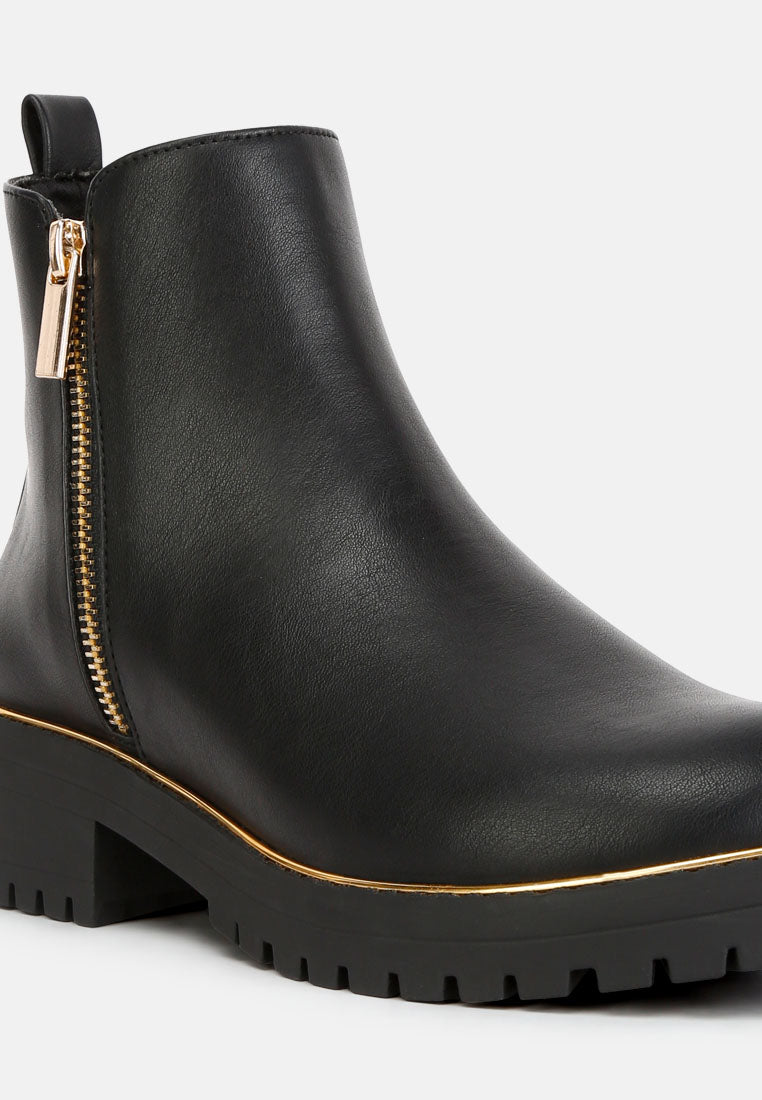 women metallic frame block heel boots#color_black