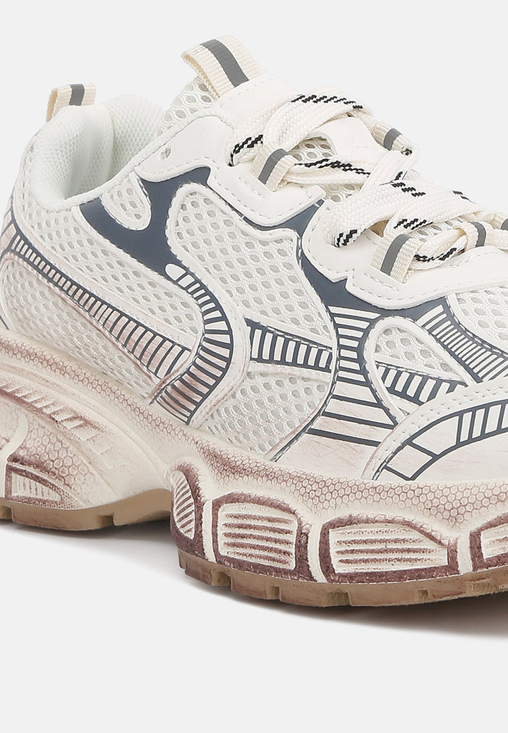 Women Pull Tab Chunky Sole Sneaker