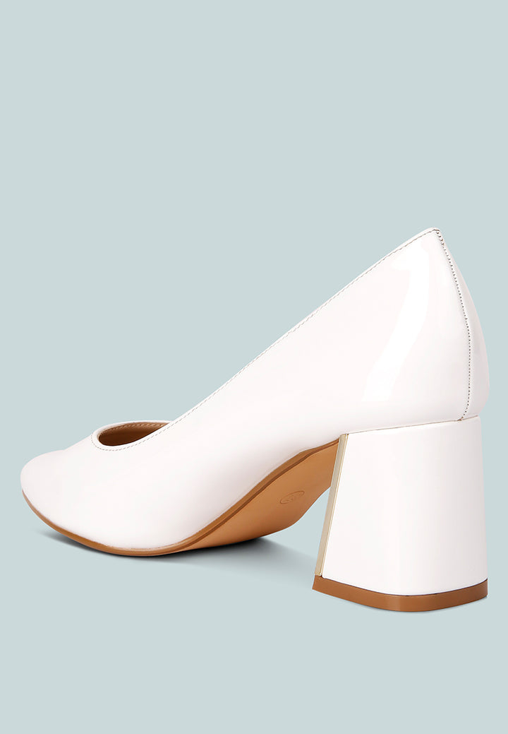 women metallic accent block heel pumps#color_white