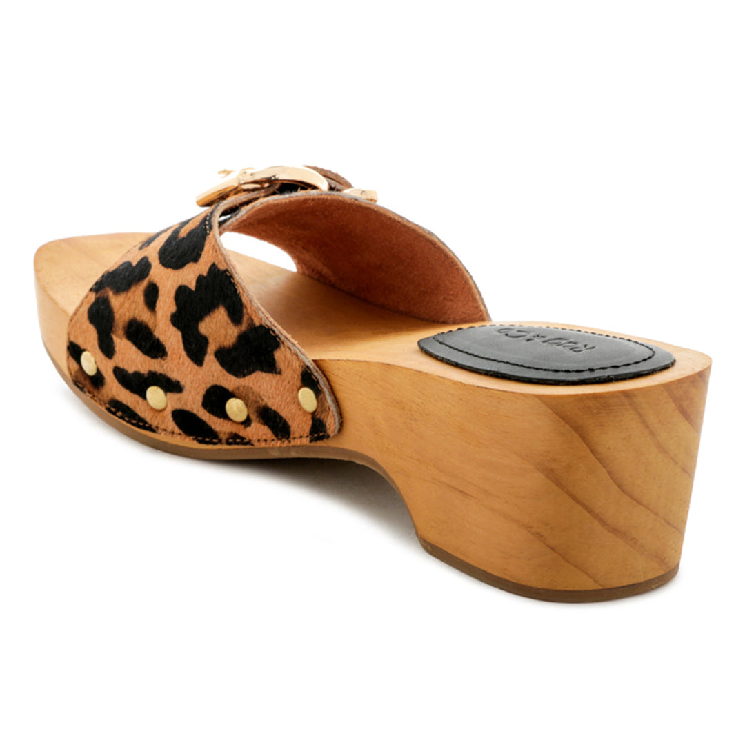 POLLY Clogs in Brown - Brown