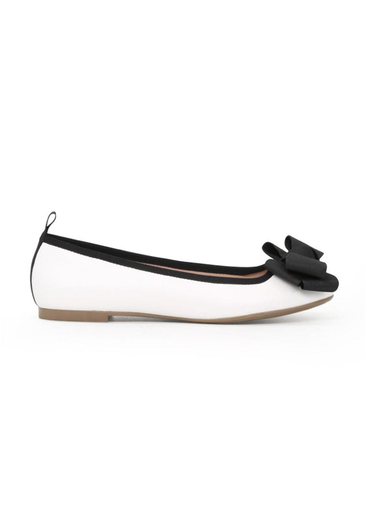 White Flat Ballerina - White