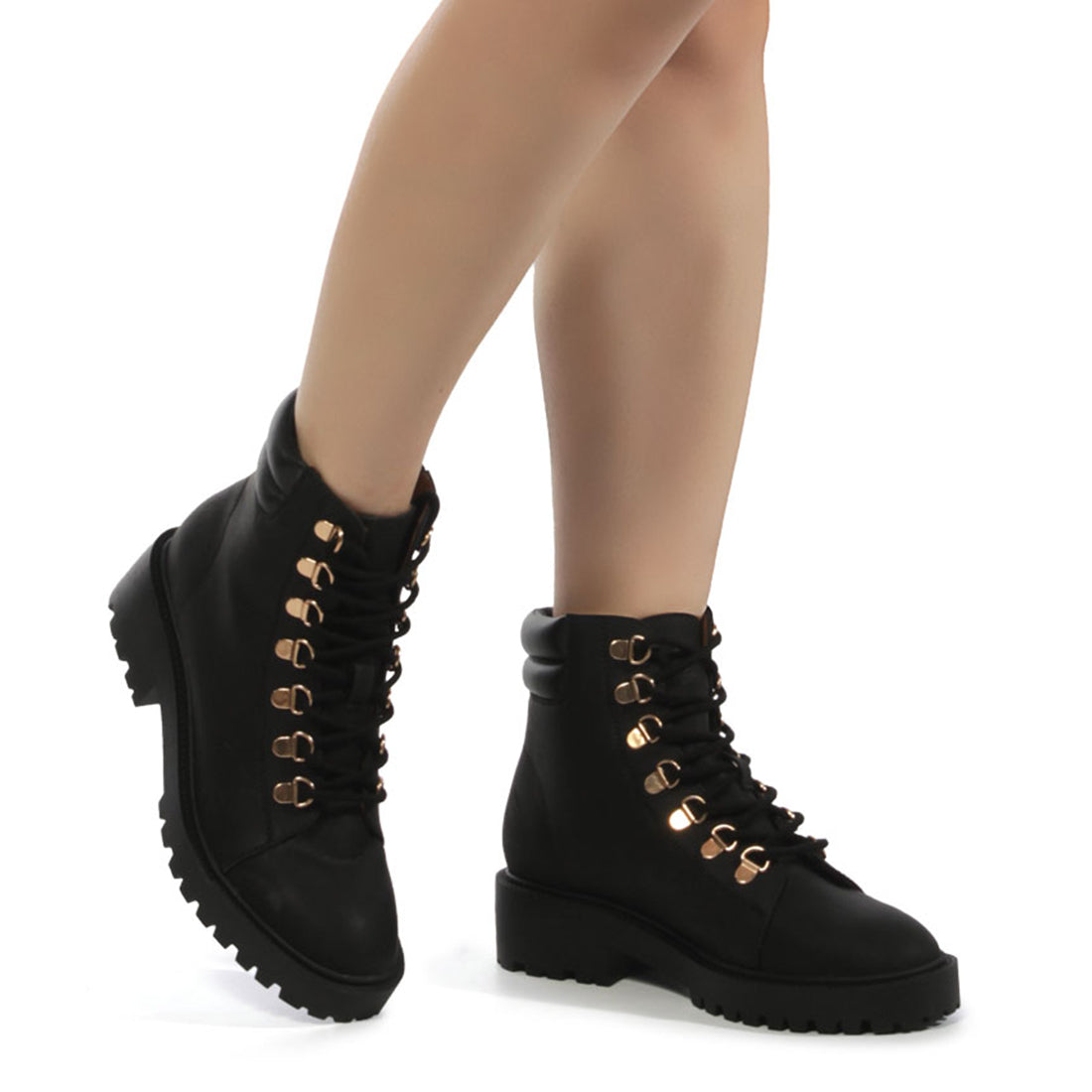 Black Smooth lace-Up Boot - UK8