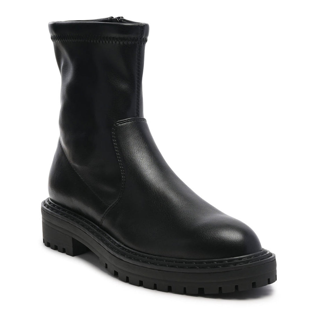 Chunky Ankle Round Toe Boots