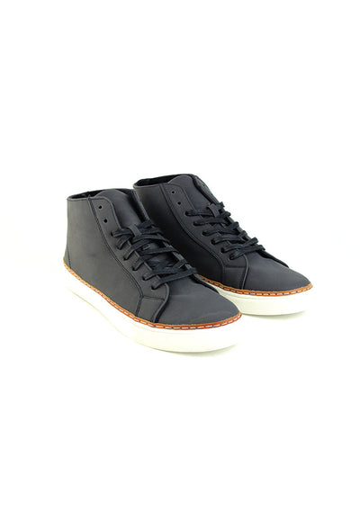 Black Sneakers - Black