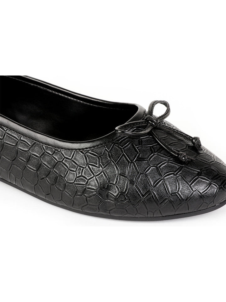 Crock Textured Black Ballerinas - Black