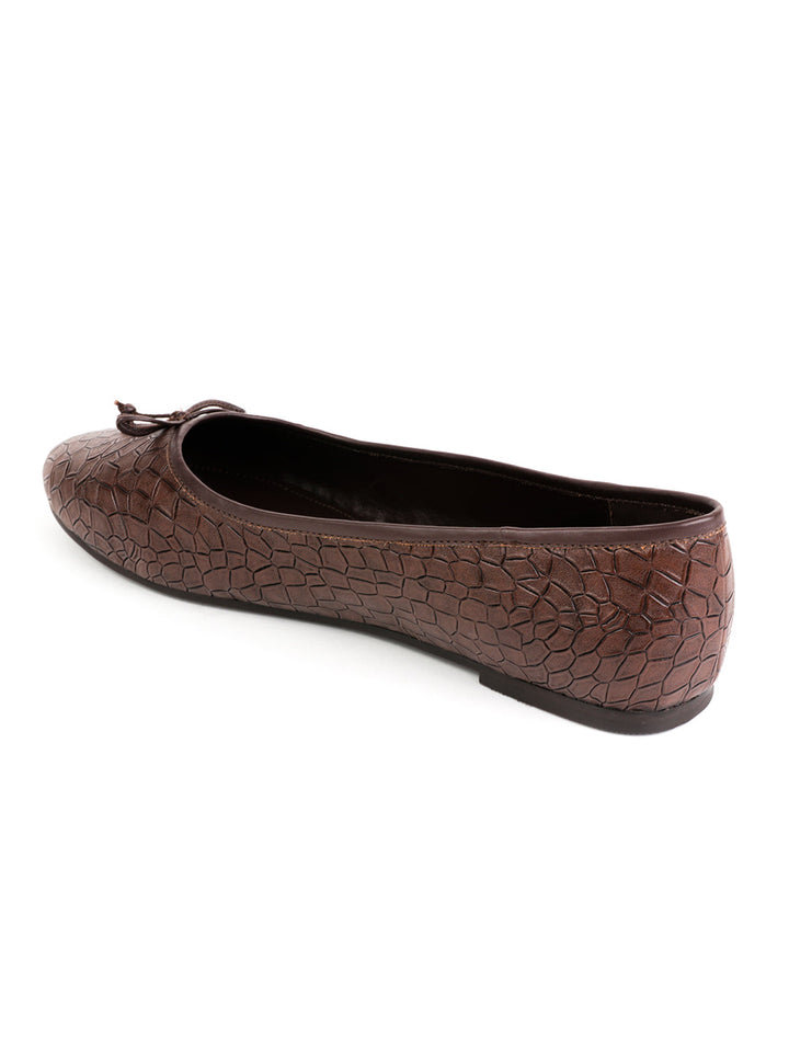 Crock Textured Brown Ballerinas - Brown