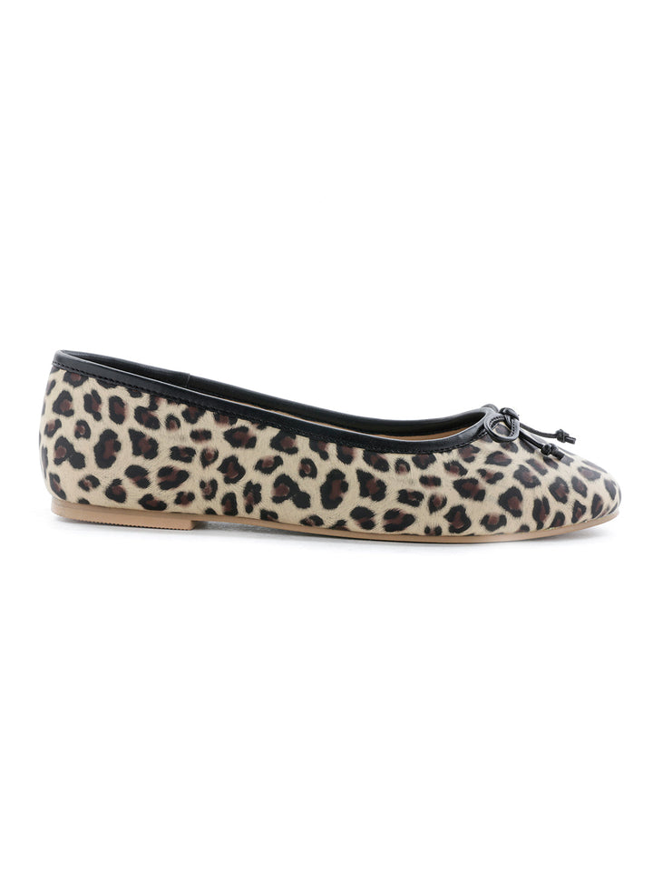 Leopard Print Ballerinas - Beige
